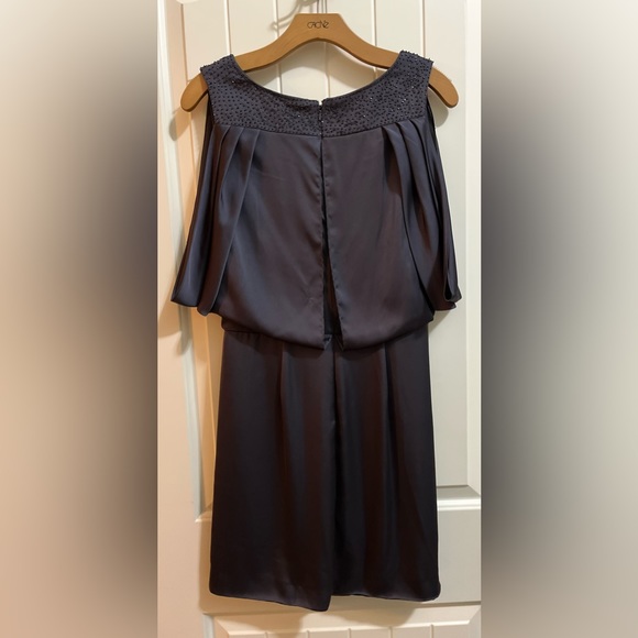 Satin finish dress from Caché - Picture 6 of 7